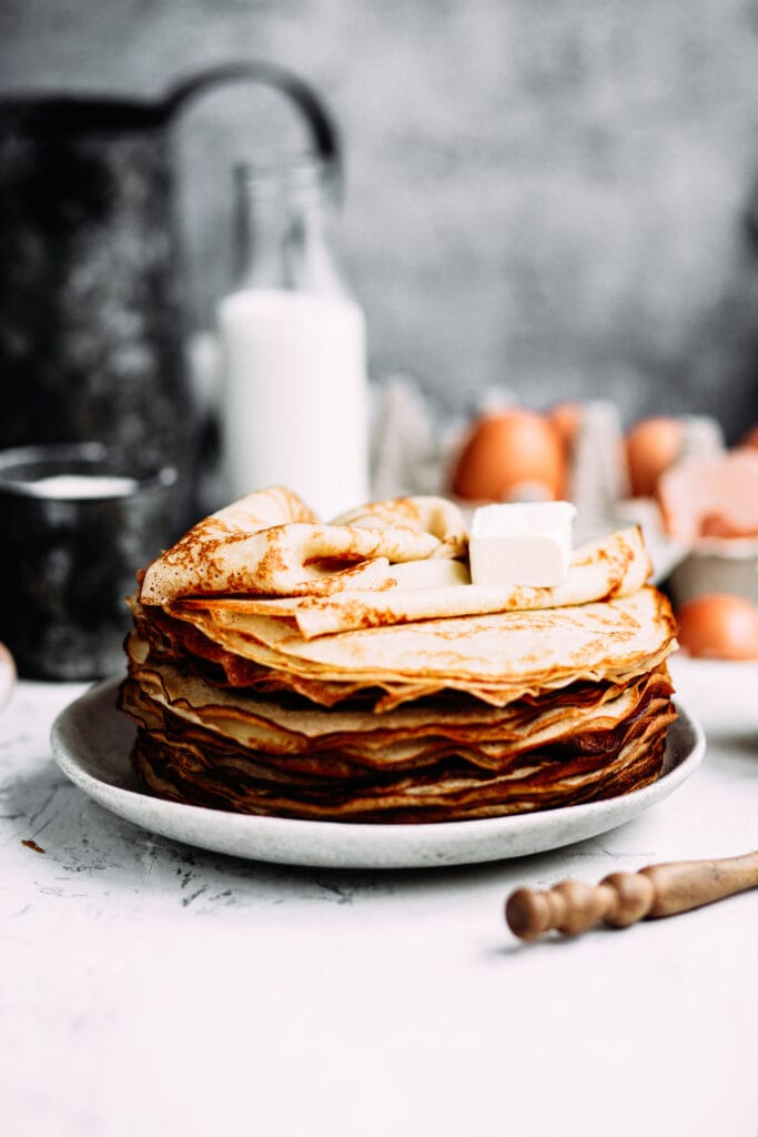 Pancakes and Eggs Recipe for Pure Morning Bliss 3 Pancakes and Eggs Recipe for Pure Morning Bliss Pancakes_and_Eggs